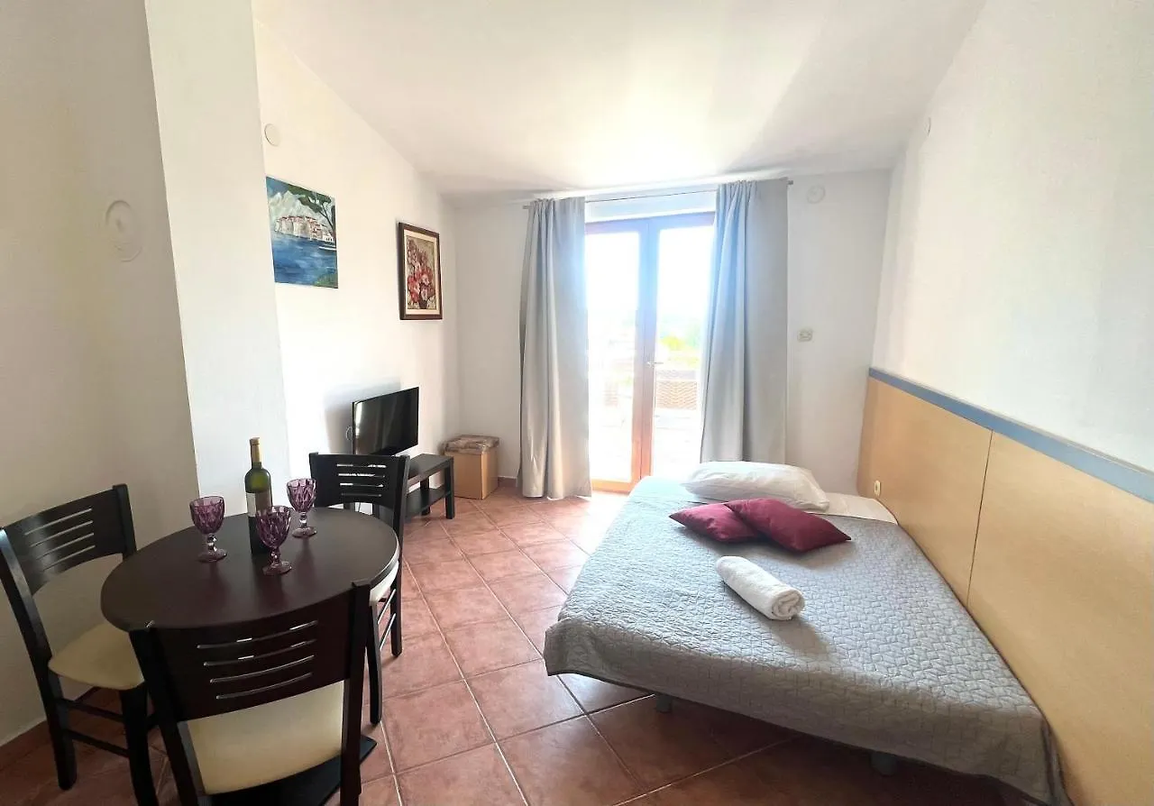 Gasthuis Linc Rooms & Apartments Banjole